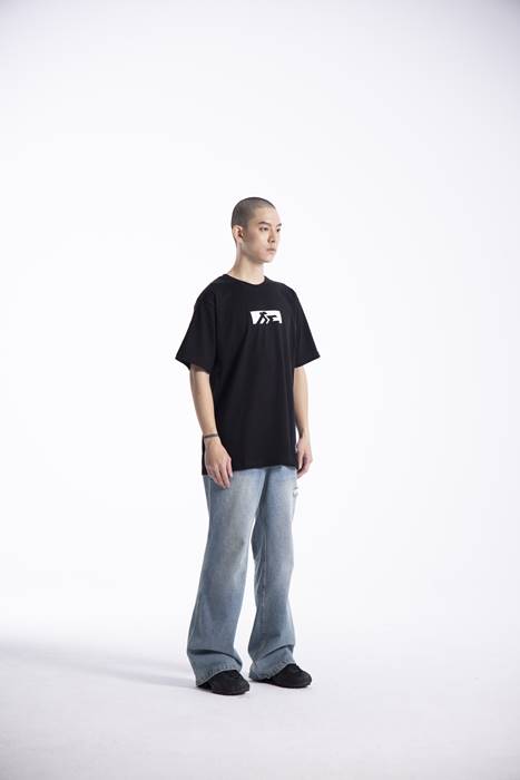 "Finish Line V1 (White )" Black Heavyweight Crew Neck T-Shirt [Limited Ed.]