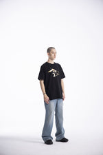 Load image into Gallery viewer, Reflected Wave (Gold) Heavyweight Crew Neck T-Shirt [Limited Ed.]
