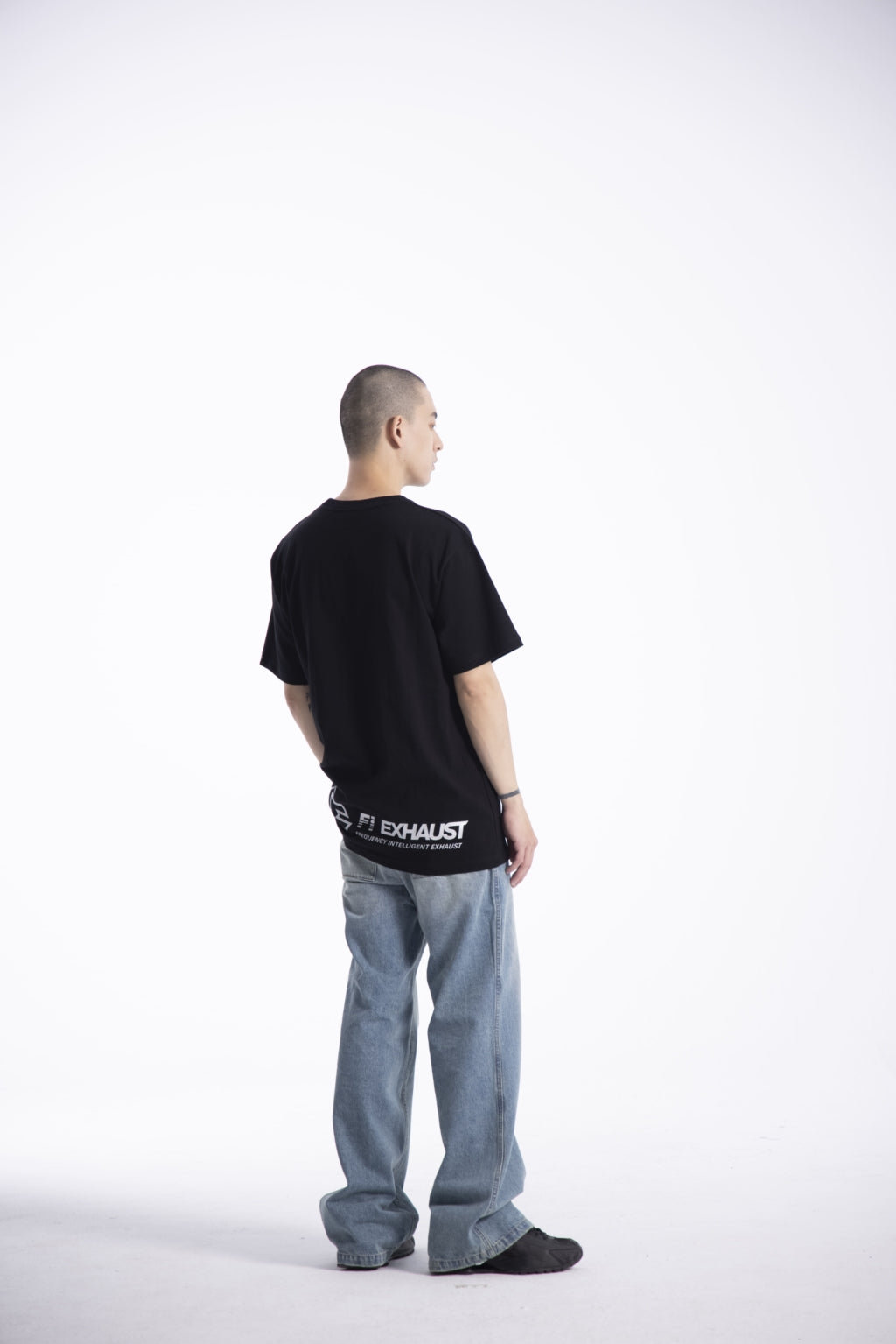 "Reflected Wave (Silver)" Black Heavyweight Crew Neck T-Shirt [Limited Ed.]